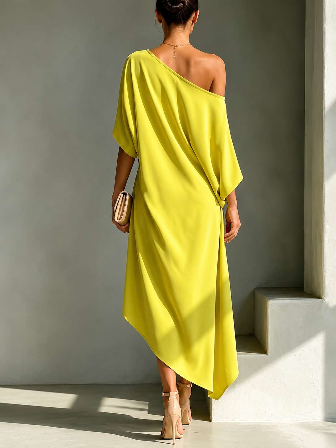 NOVALISESTUDIO Camila Asymmetrische Elegante Damesjurk in Geel
