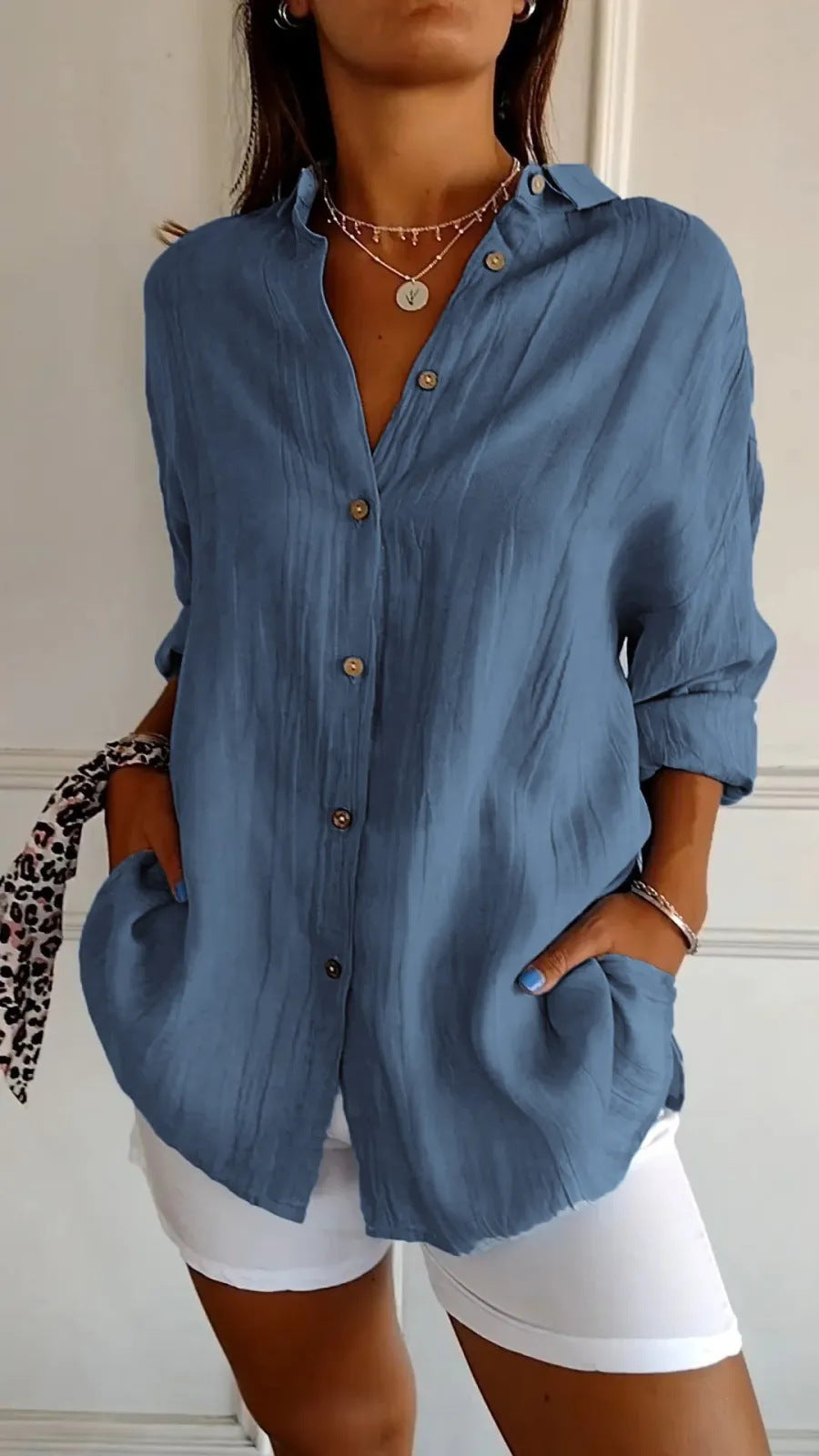 Geplooide Blouse met Revers en Knopen Lange Mouw Losse Pasvorm