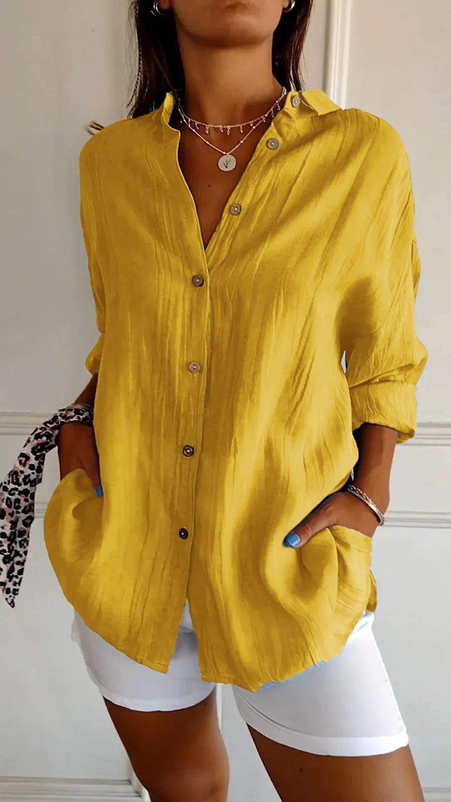 Geplooide Blouse met Revers en Knopen Lange Mouw Losse Pasvorm