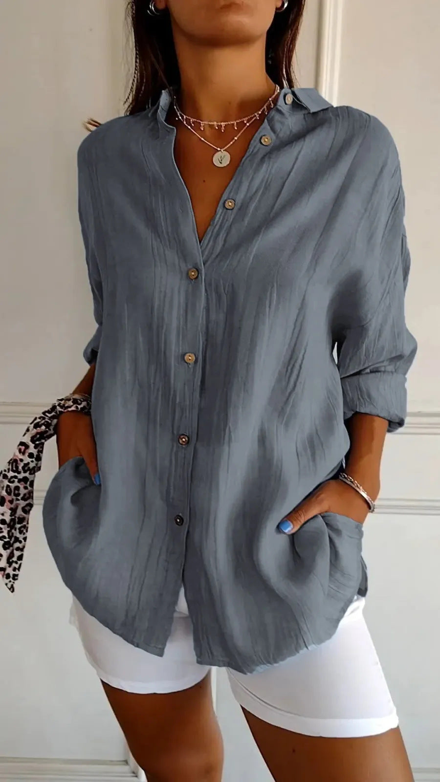 Geplooide Blouse met Revers en Knopen Lange Mouw Losse Pasvorm