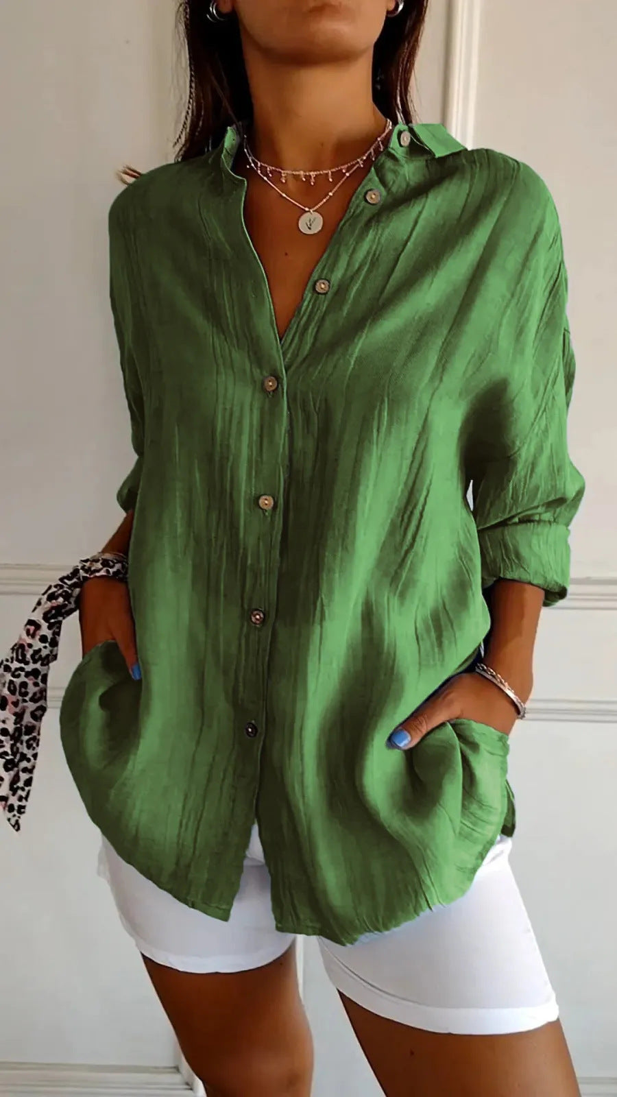Geplooide Blouse met Revers en Knopen Lange Mouw Losse Pasvorm