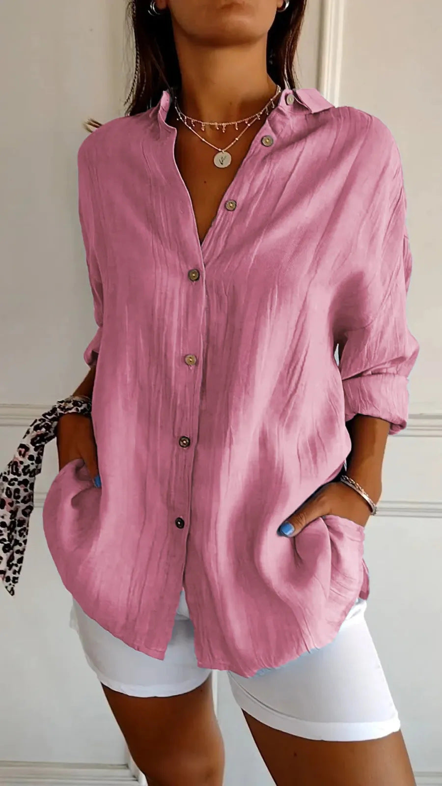 Geplooide Blouse met Revers en Knopen Lange Mouw Losse Pasvorm