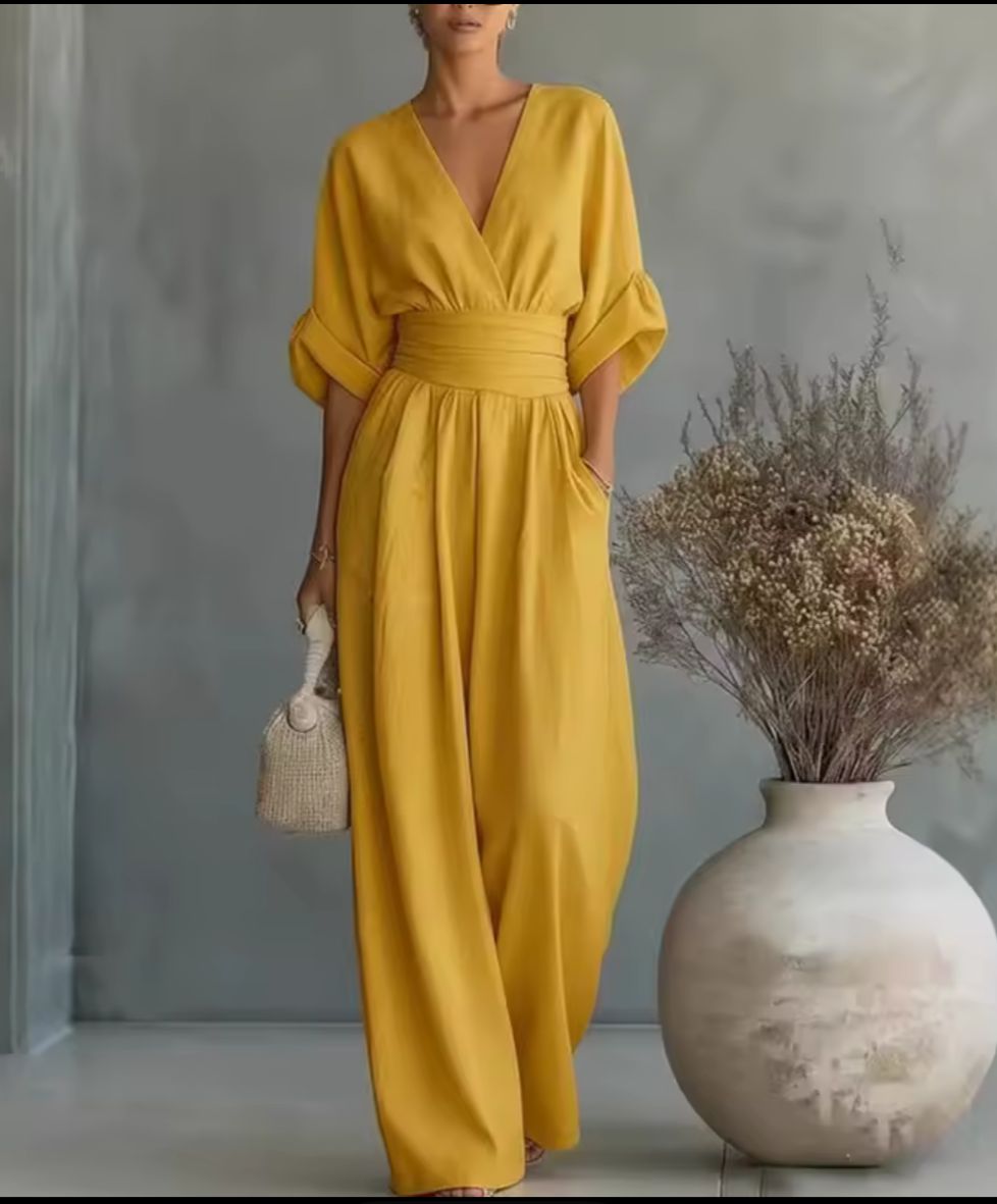Risel Jumpsuit met Crossover V-hals en Wijde Pijpen