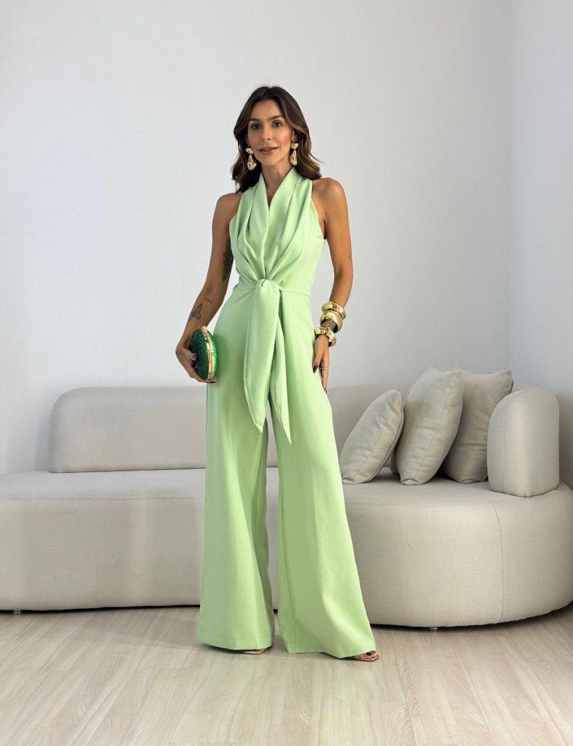 Carol Elegante en Flatterende Jumpsuit met Wijde Pijpen voor Dames
